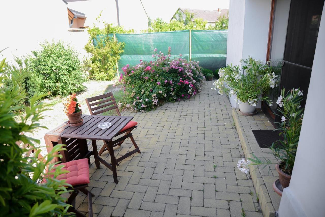 Somos Apartman Győr Exterior foto